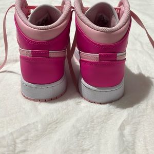 Pink Jordan 1’s